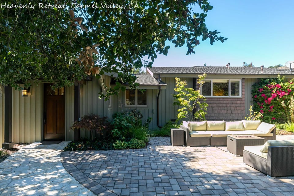 Entryway & Front Patio