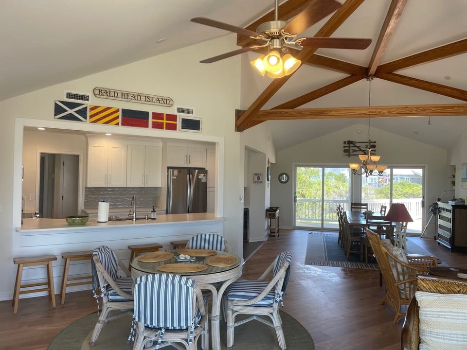 Breakfast area and dining area with 10 seat table