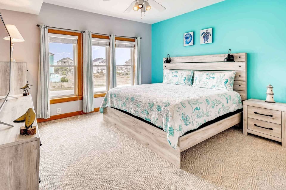 Surf-or-Sound-Realty-932-Dare-Dreamer-Bedroom-3