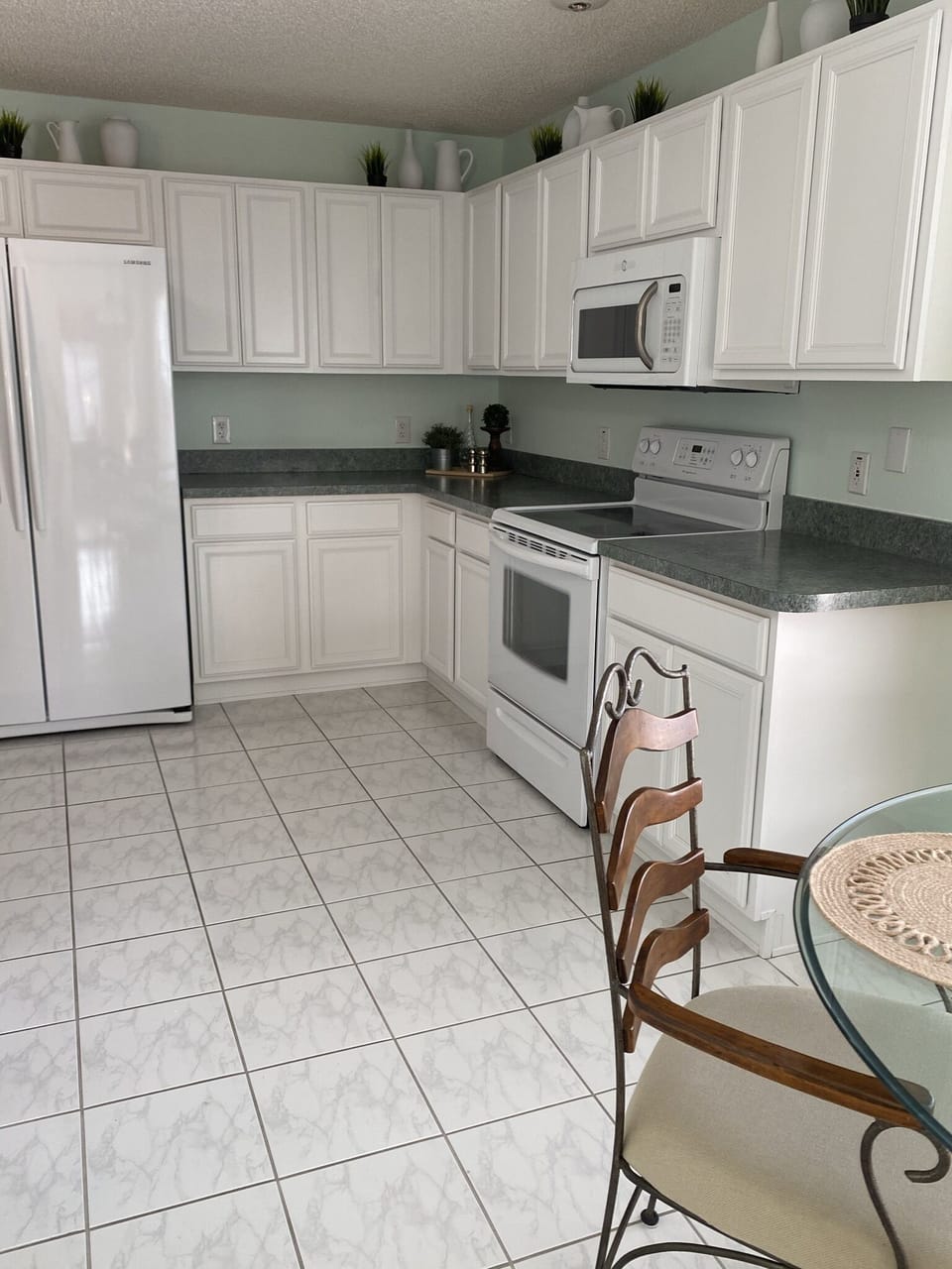 Bright, new kitchen with new appliances. 