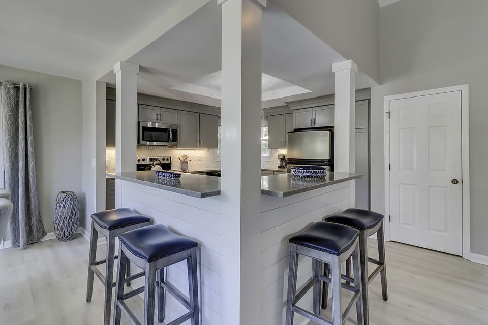 Kitchen Bar