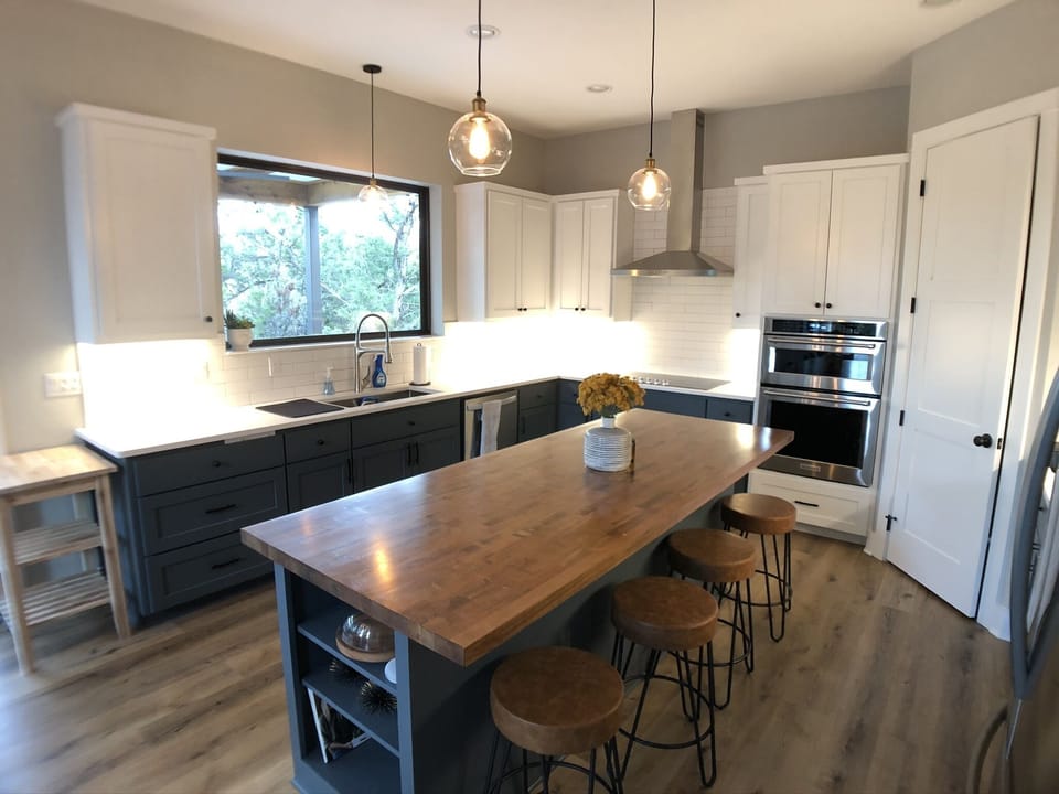 Additional sitting capacity in kitchen island