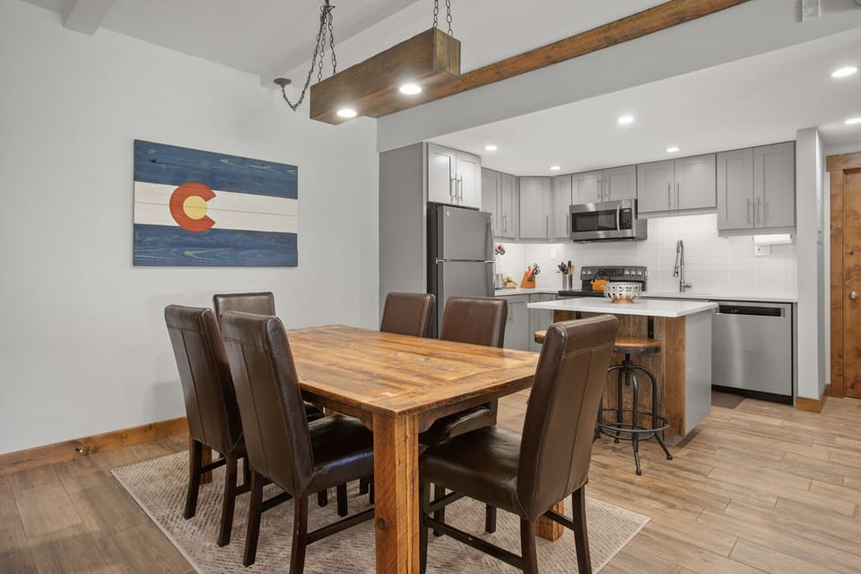 Recently Renovated Condo