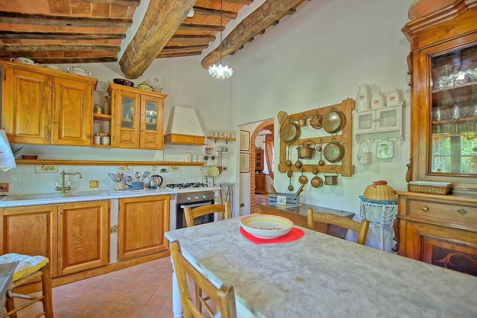 Dining Room, Kitchen