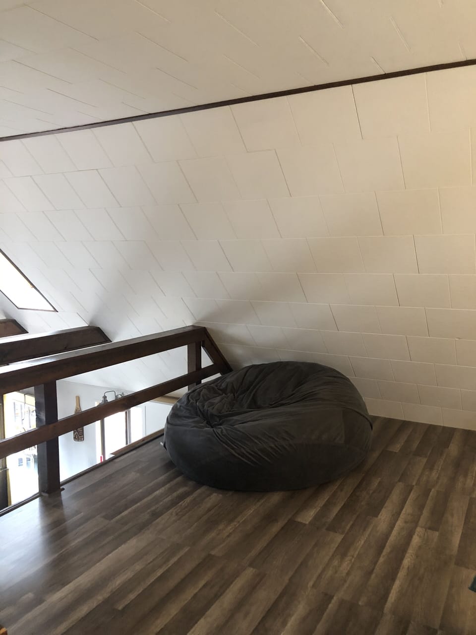 Open Loft- lots of room for relaxing in the oversized beanbag