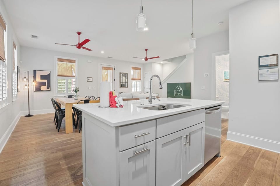 Fully Stocked Kitchen