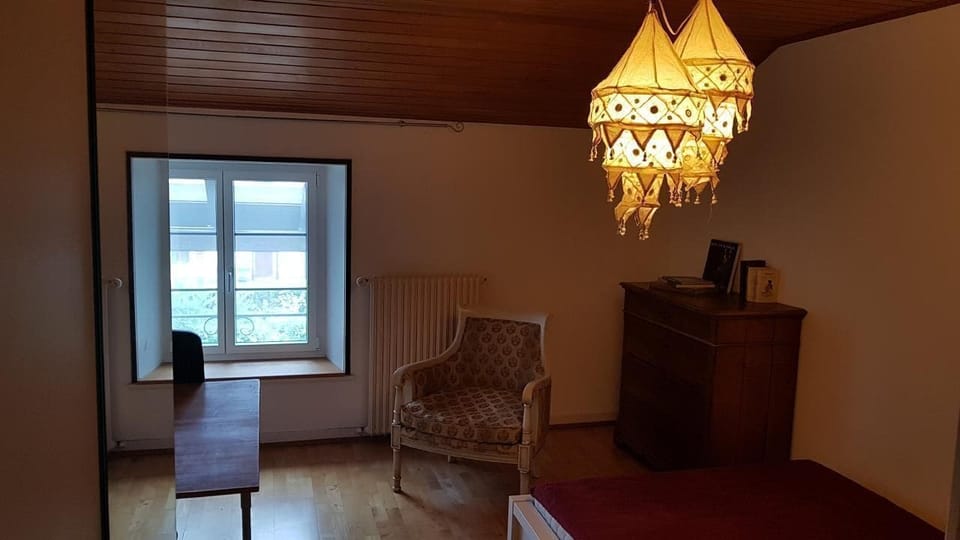 Room 1