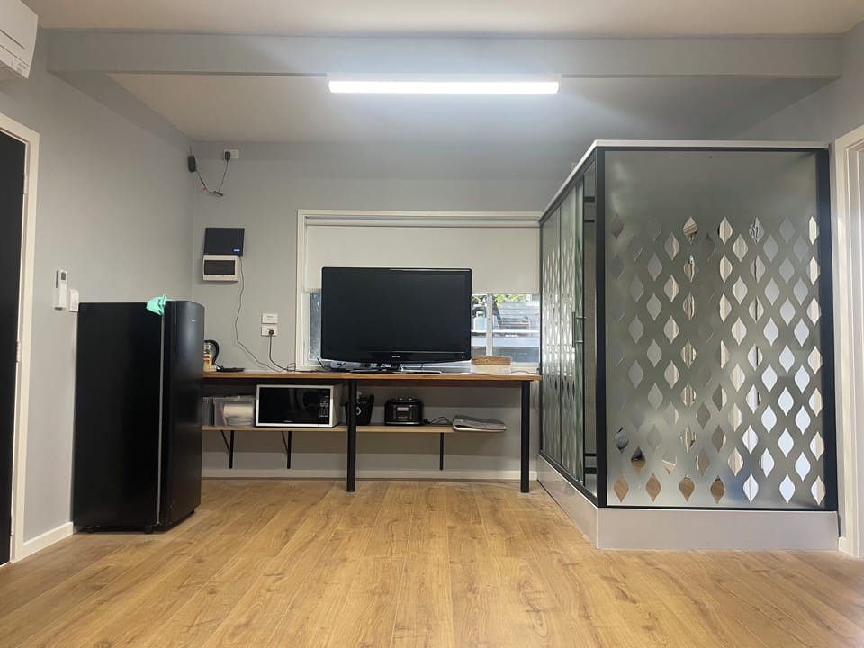 Bungalow kitchenette and bathroom
