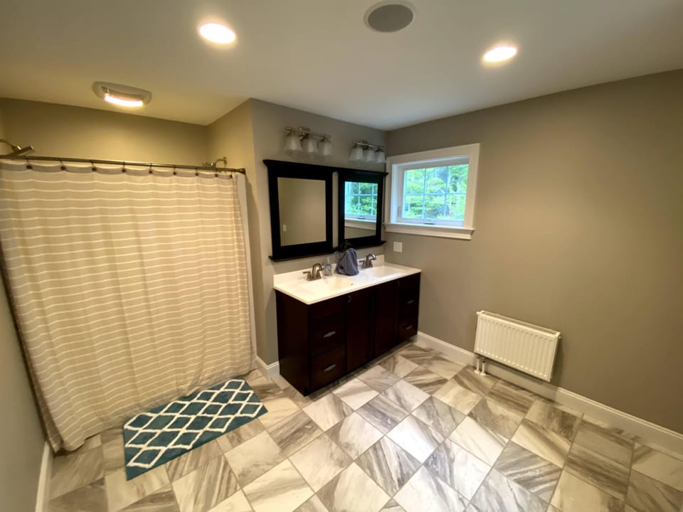 Master Bath 
