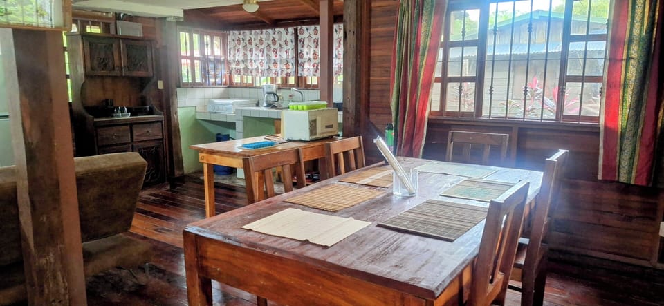 vista comedor y cocina
