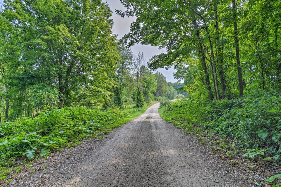 Exterior | On 80 Private Acres