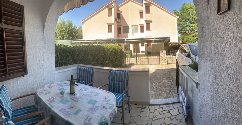 Terrace 1