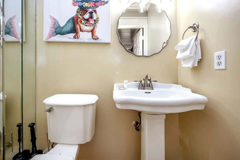 A half bath, conveniently located on the 2nd floor.