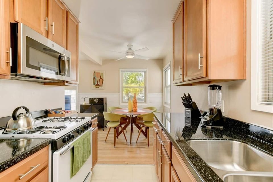 Bright lit kitchen with all the cooking essential you'll need. ...Coffee too! 