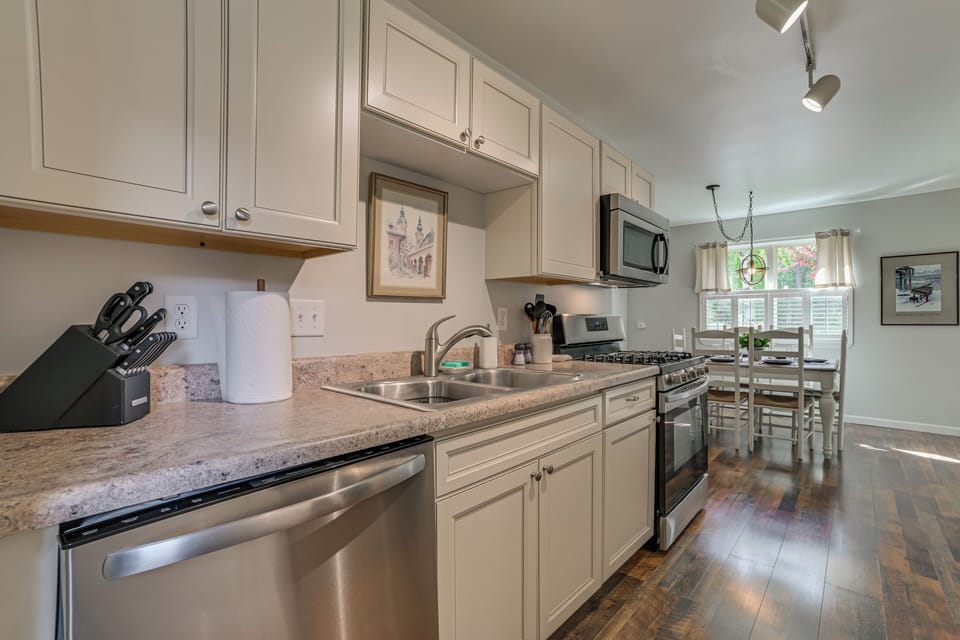 Kitchen | Coffee Maker | Spices