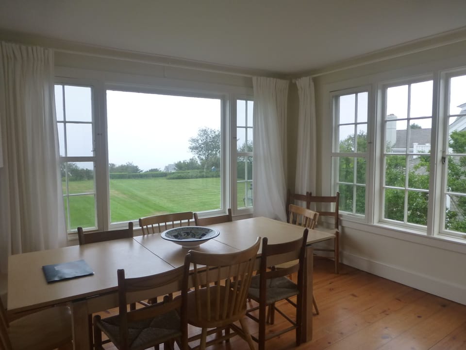 Ocean views from the dining room! Spectacular!