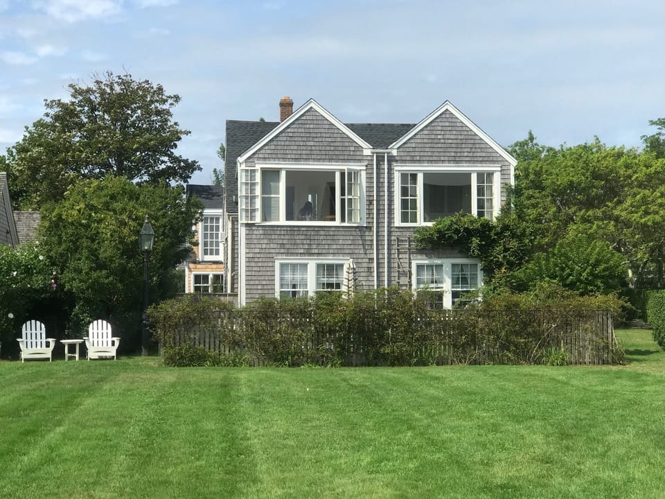 Welcome to Wade cottages Guest house-All you can see is ocean