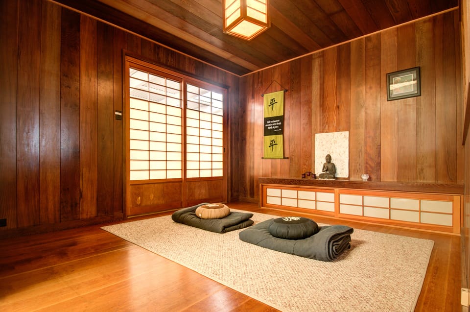 Meditation room.  But..... default set-up is with Tv...see previous photo.