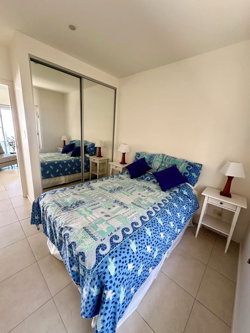 Double bedroom - downstairs