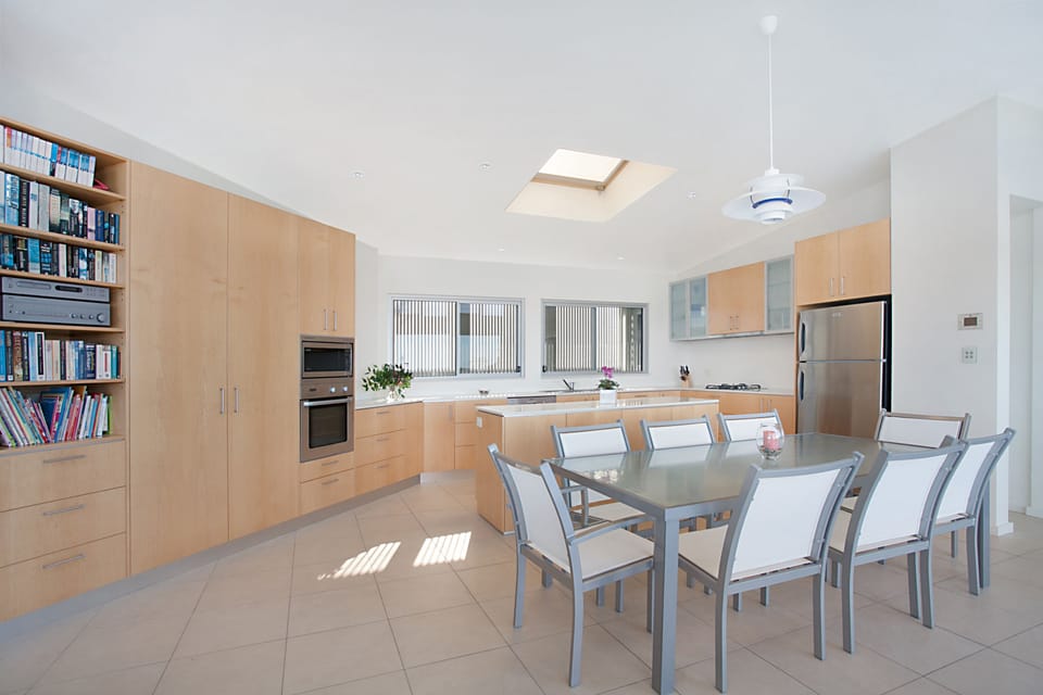Kitchen and dining - upstairs