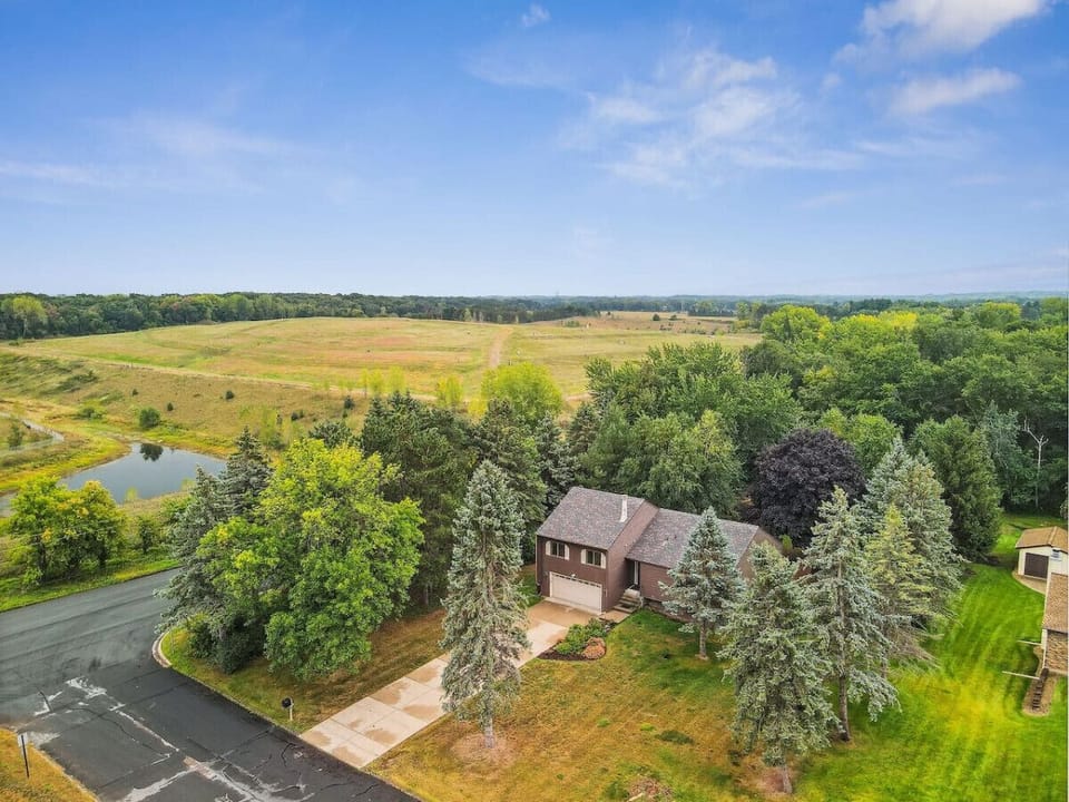 Sunfish Lake Park hiking trails across the street