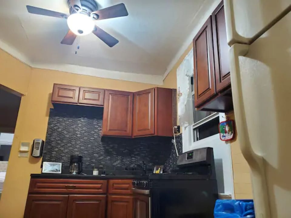 *Kitchen