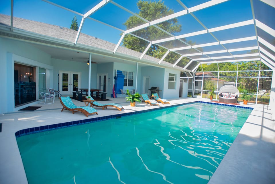 BBQ removed due to fire 

Unfortunately hurricane Ian destroyed our pool cage. 