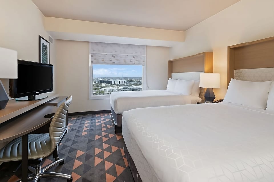 2 Double size beds; perfect for your vacation!