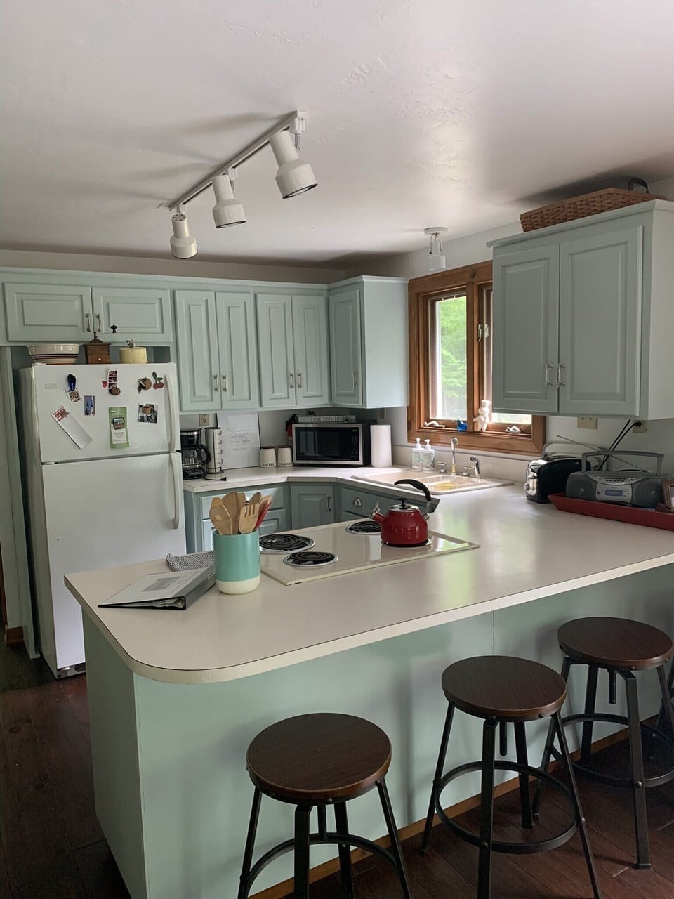 Fully functional kitchen when you just want to stay home!