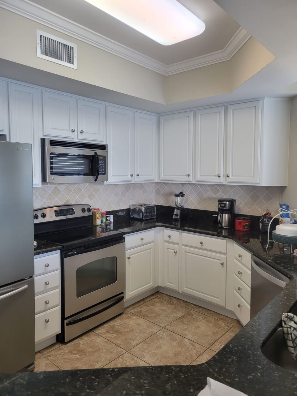 Fully equipped kitchen – perfect for families