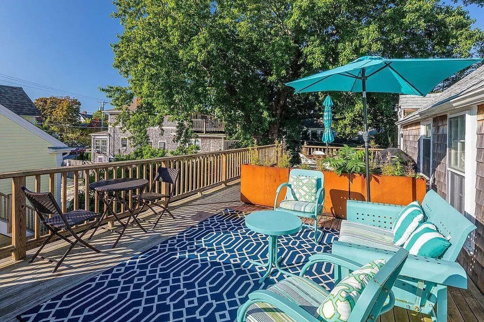 Deck