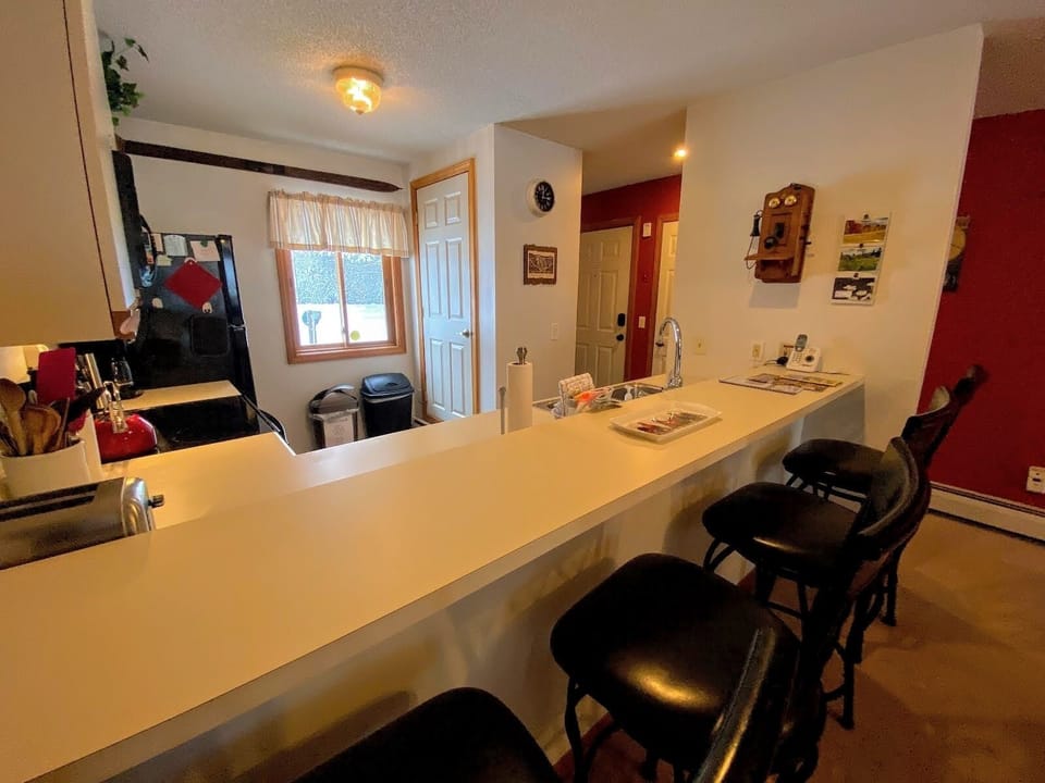 Well-stocked kitchen, complete with both a drip and Keurig coffee maker.