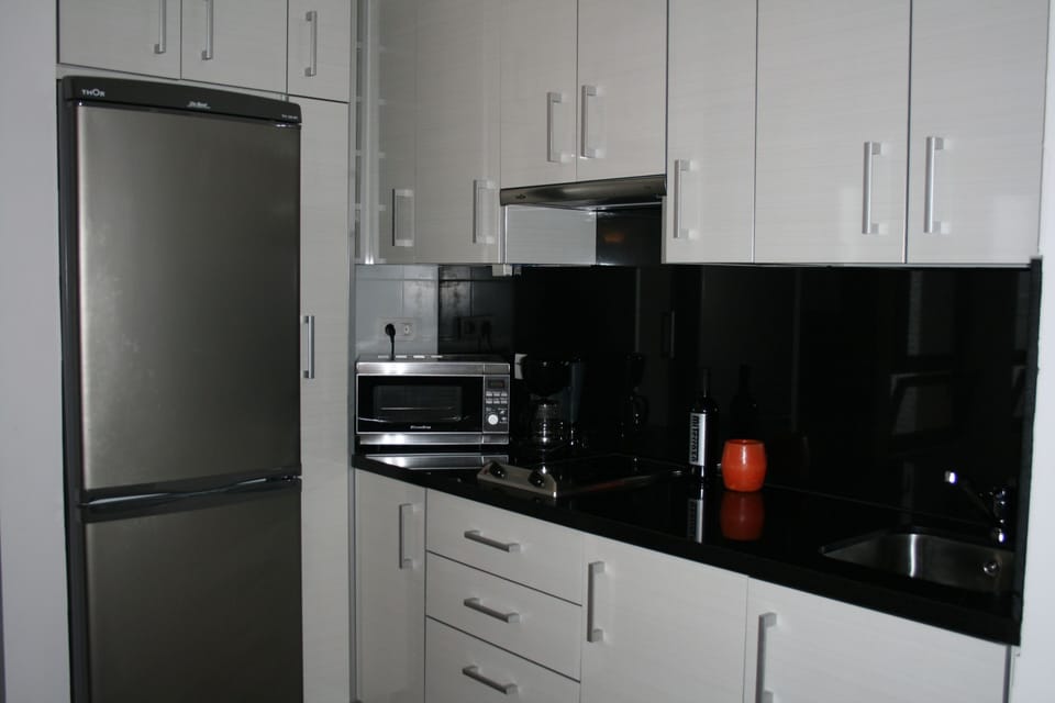 1 Bedroom apt