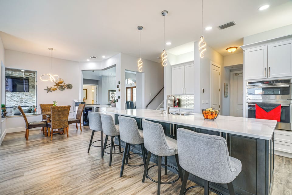 Kitchen Island seating