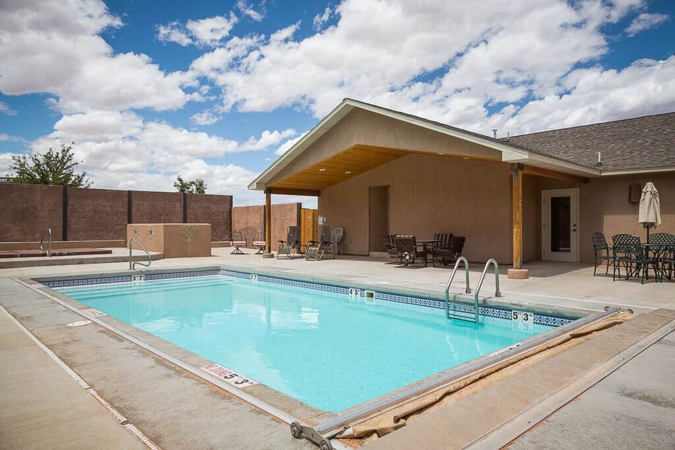 Community pool and hot tub
