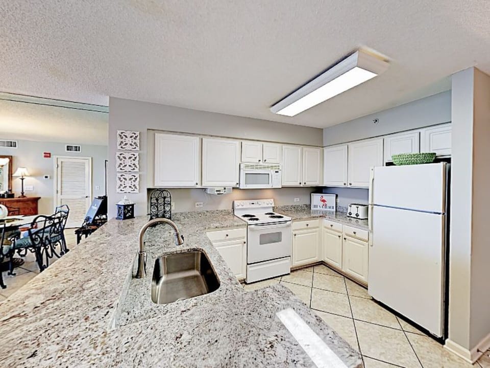 Loads of space to move as you flip pancakes and set up cheese and crackers!