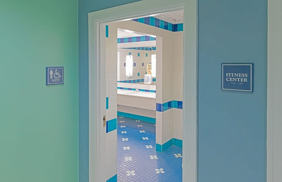 Public bathrooms throughout!