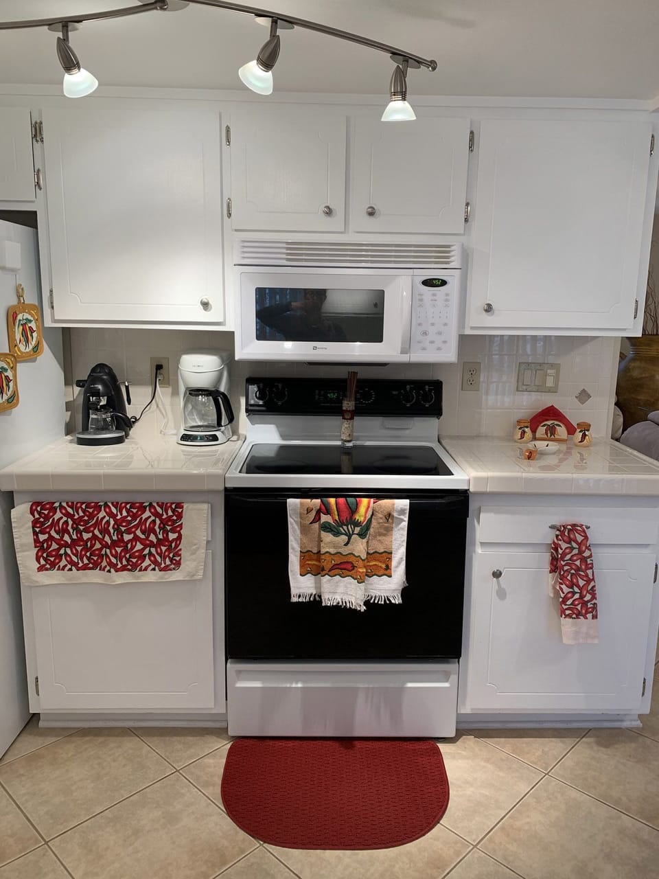 Coffee maker and espresso maker