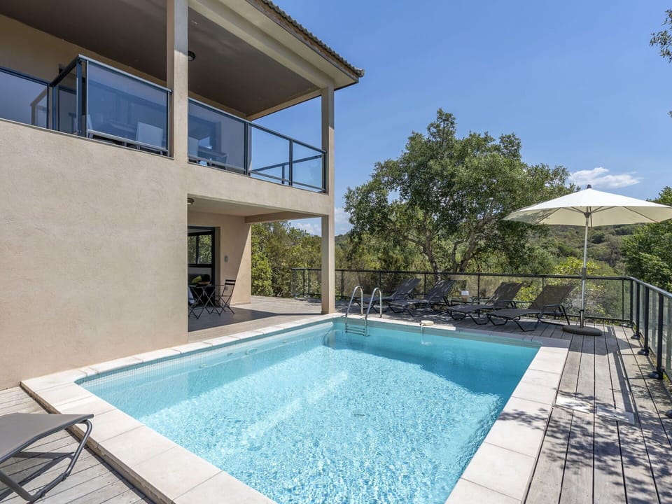 Water, Property, Sky, Building, Swimming Pool, Azure, Plant, Shade, Rectangle, Outdoor Furniture