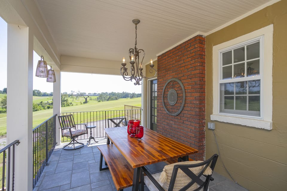 Have breakfast at the farm table or enjoy the sunset with your group!