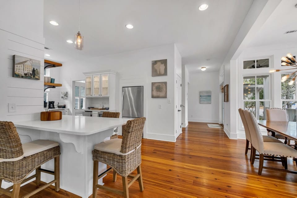 First Floor: Kitchen