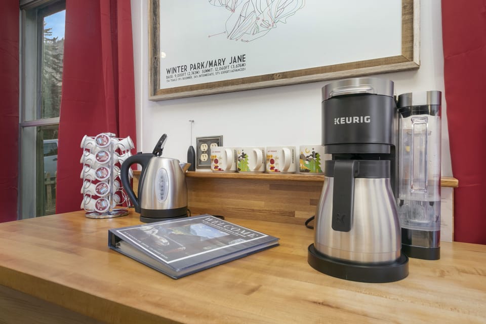 Coffee & Tea Bar