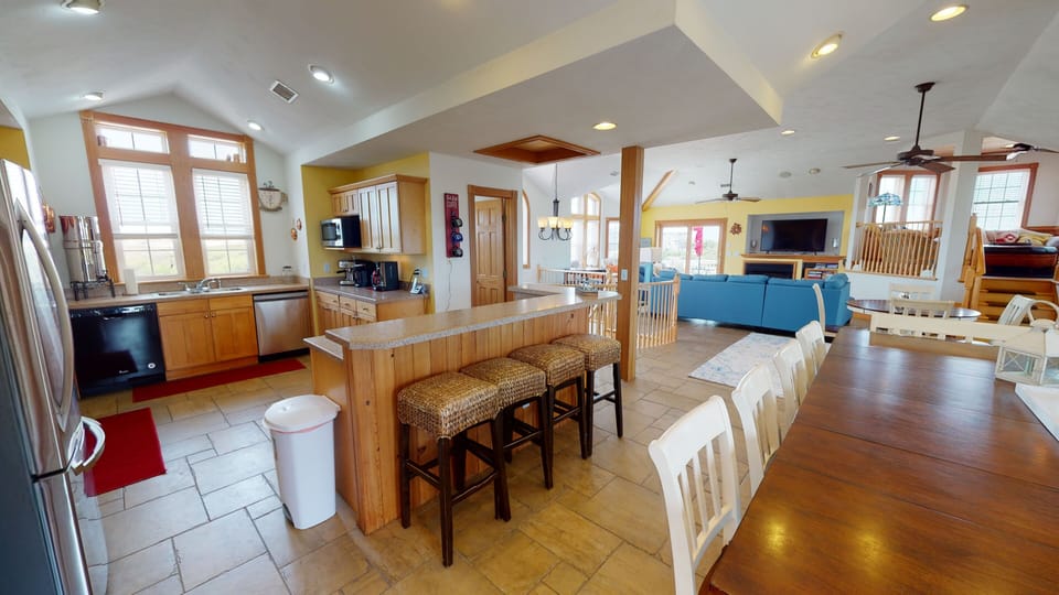 Kitchen island seating and dining room table - Kitchen island seating and dining room table