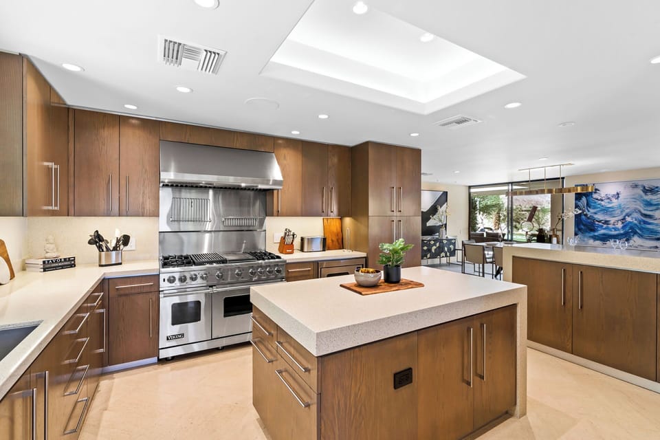 Chef's kitchen with Viking and Sub Zero appliances