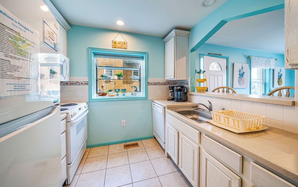 Close up view of kitchen area
