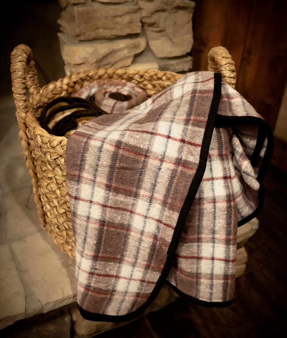 It’s all about the cozy details. Enjoy our throws to snuggle up by the fire.