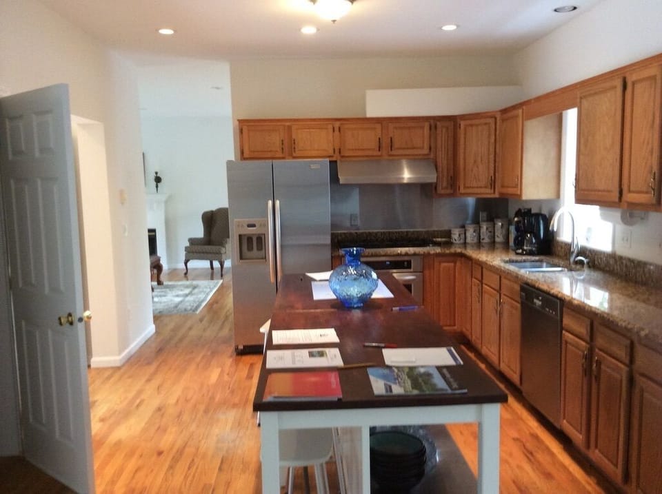 Kitchen island