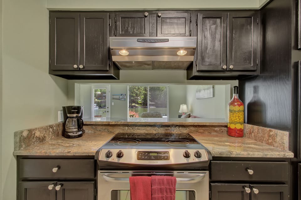 fully stocked kitchen
