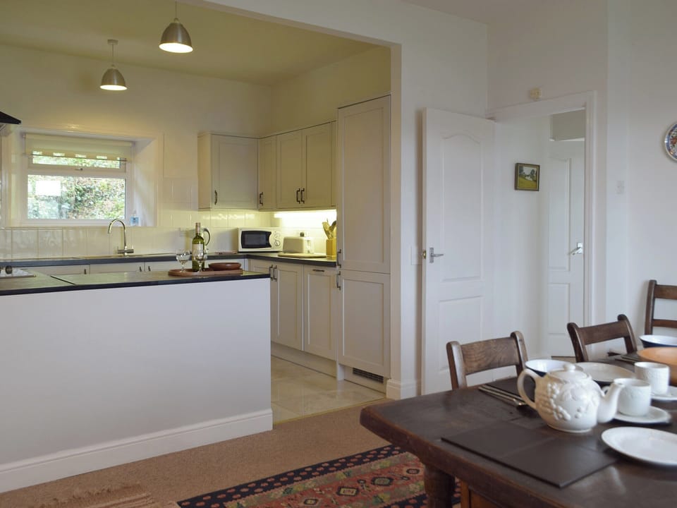 Kitchen/diner | Sunray - Sunray and Cliff, Dale, near Haverfordwest