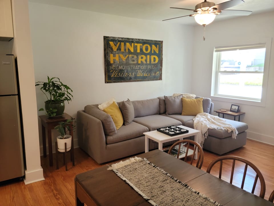 Open concept cozy living room, perfect for relaxing. 